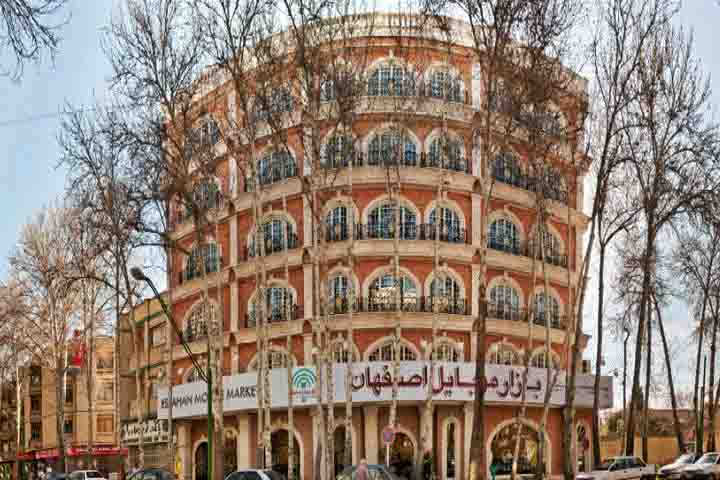 بازار موبایل اصفهان، به‌روزترین بازار وسایل ارتباطی