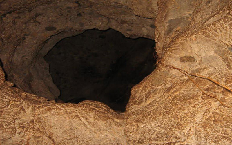  غار دوکچی بوکان