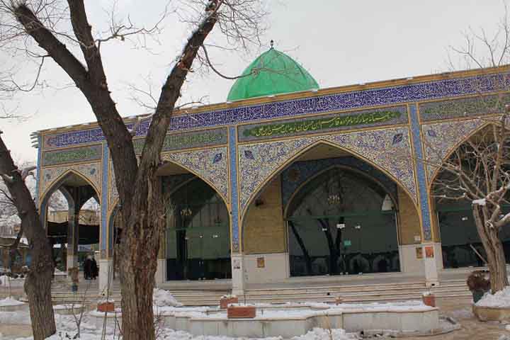 امامزاده قاسم، صمیم در مکان های مذهبی تهران